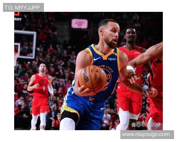 勇士与开拓者激战四月十七日NBA季后赛精彩回顾与分析 勇士与开拓者激战四月十七日NBA季后赛精彩回顾与分析