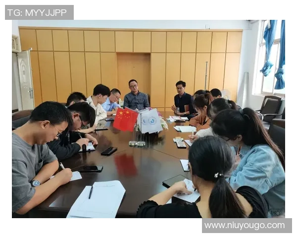 许钟豪的奋斗历程与人生哲学：从平凡到卓越的成长之路