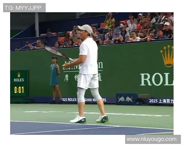 费德勒与梅西的巅峰对决:网球与足球巨星的传奇碰撞