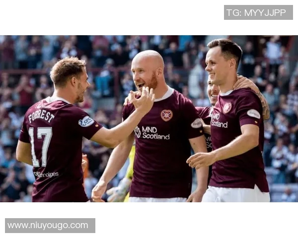 邓迪联与哈茨激战正酣谁能在这场对决中笑到最后