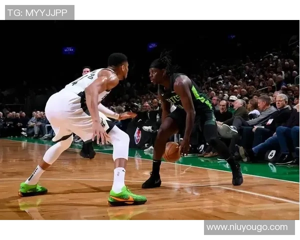 霍福德对决字母哥谁能在季后赛中笑到最后展现超级巨星风采