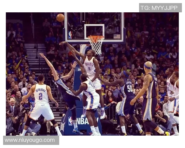 伊巴卡与格林的对决谁能在NBA赛场上笑到最后揭秘两位球员的竞技状态与战术较量